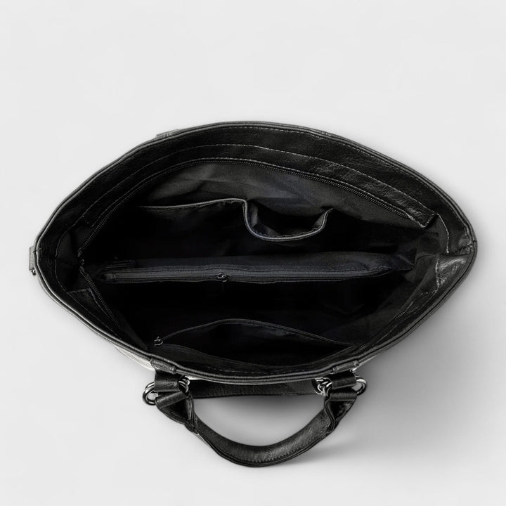 Dovilė - Borsa da lavoro